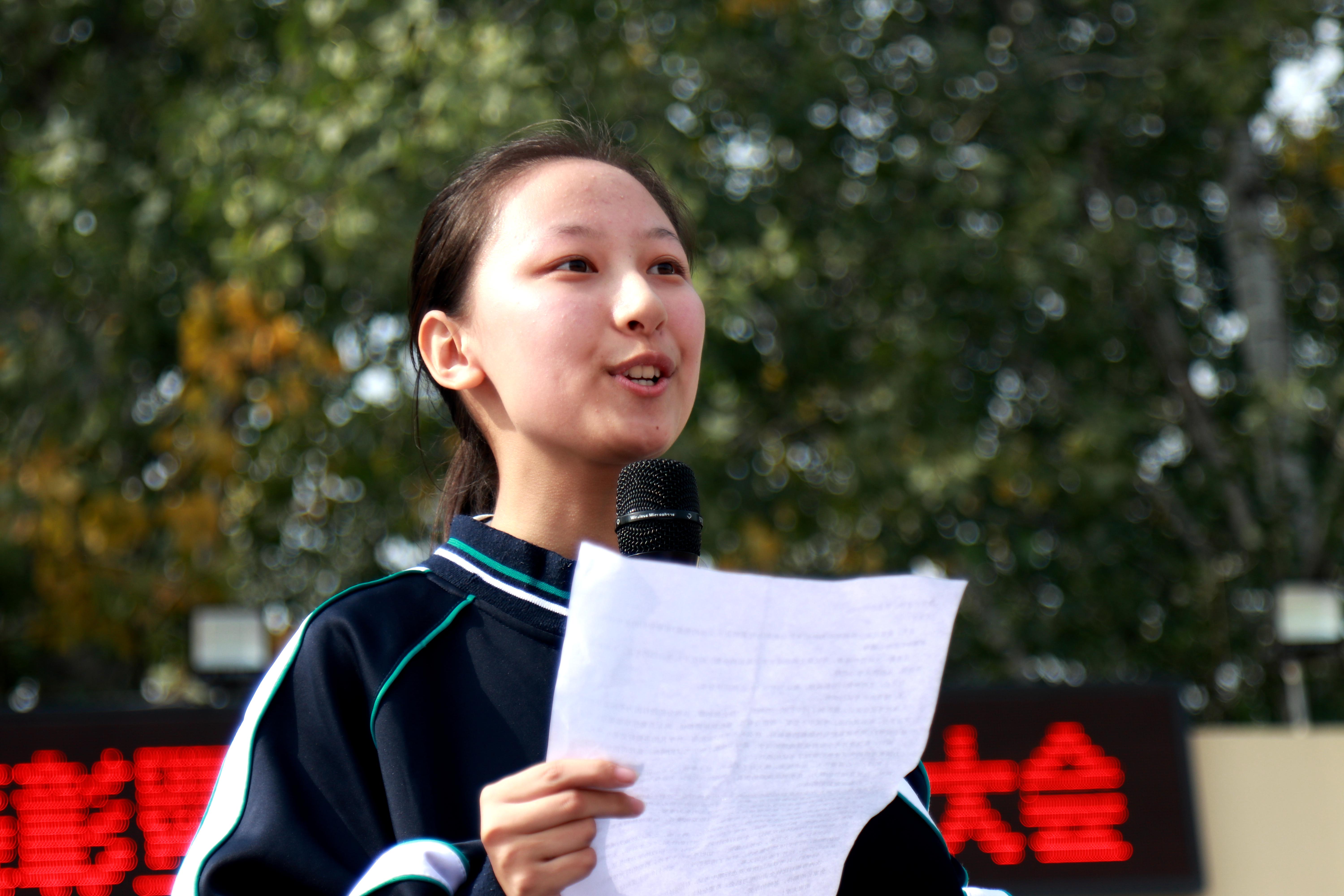 1571884317634299.jpg 学生代表讲话.JPG