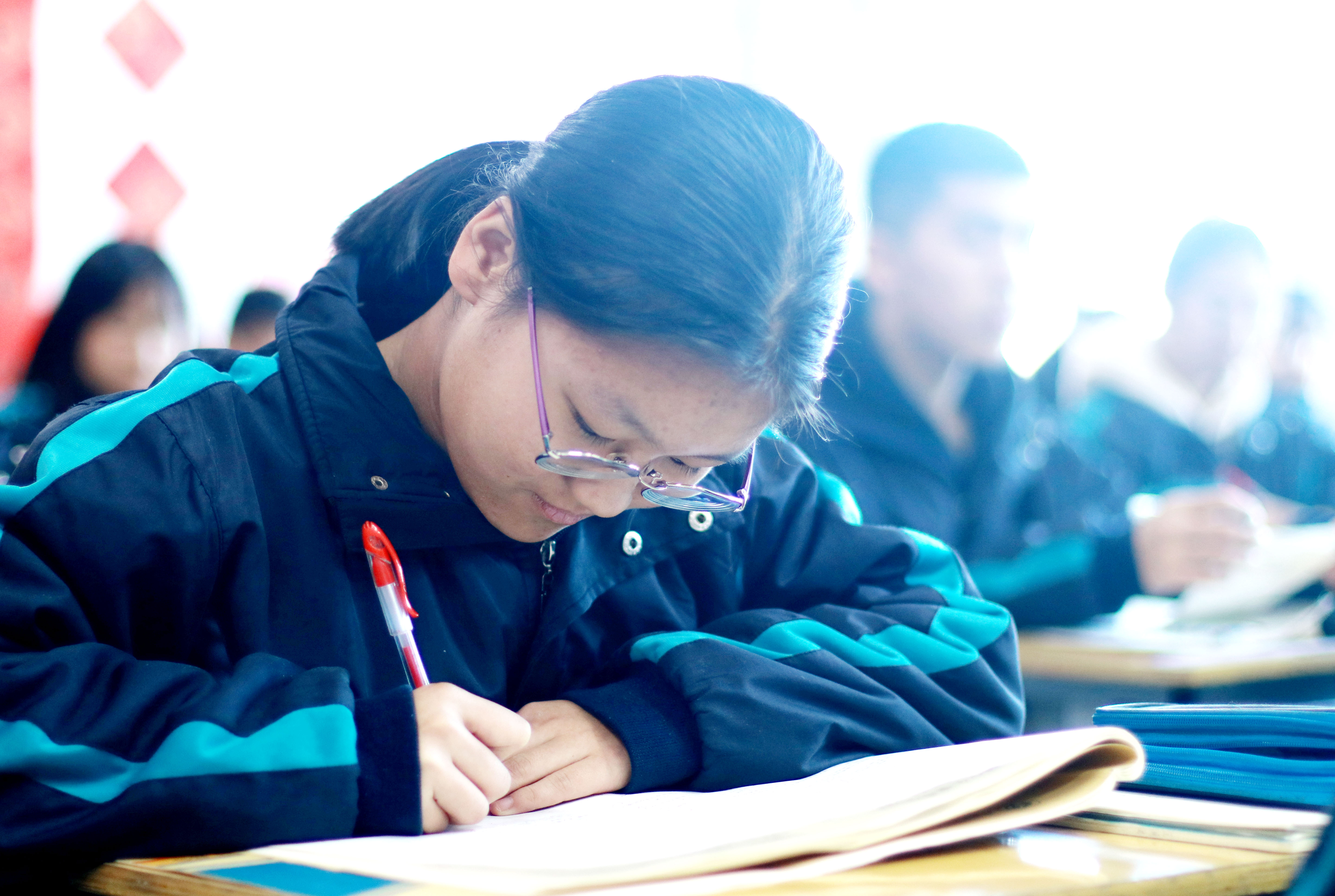 1575437693621982.jpg 微信图片_20191203104252.jpg